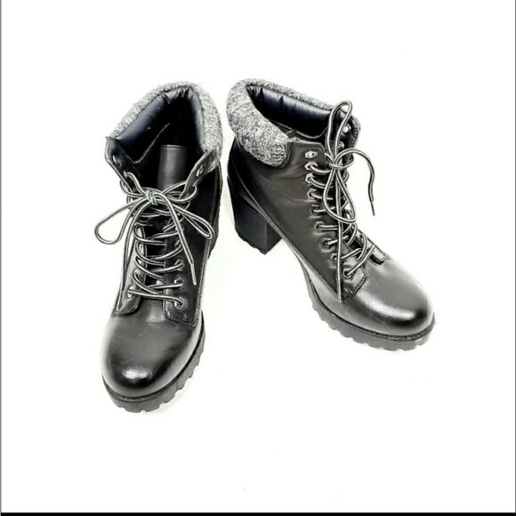 Rouge Helium Platform Lace Up Ankle Boots - Picture 1 of 8
